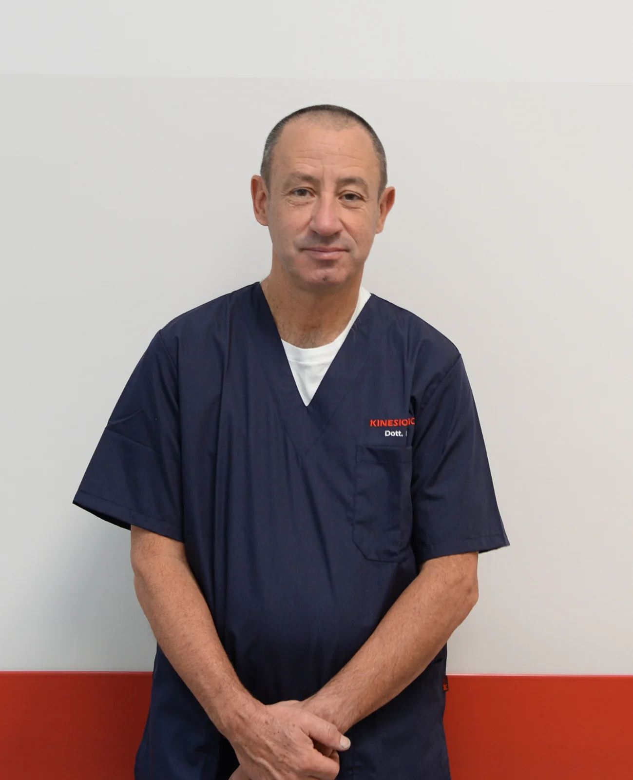 Dr. Roberto Leo