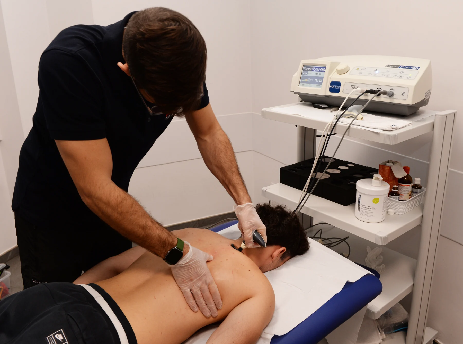 Applicazione reale di Tecarterapia nello studio